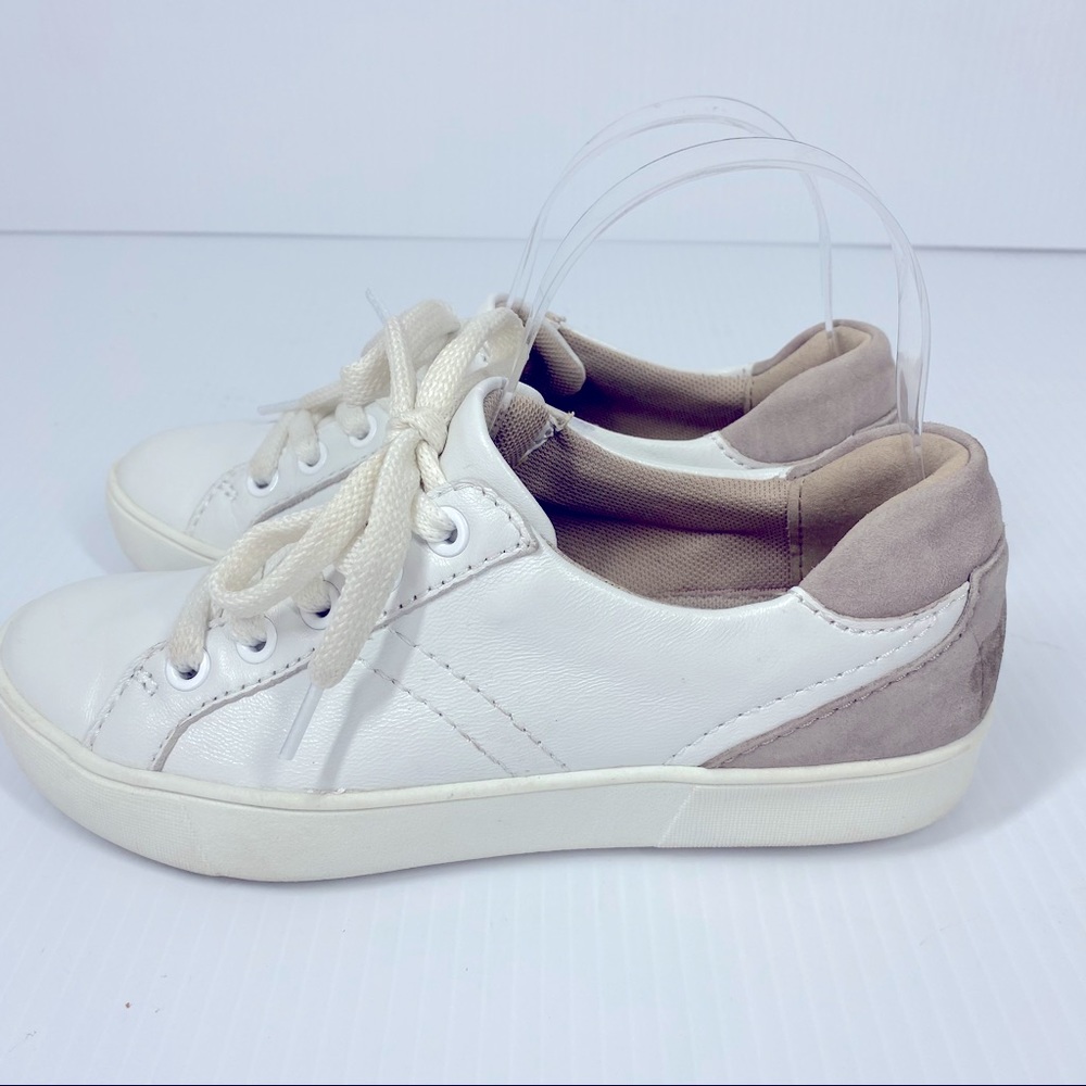 Naturalizer Snickers Leather White Size 4 Preloved